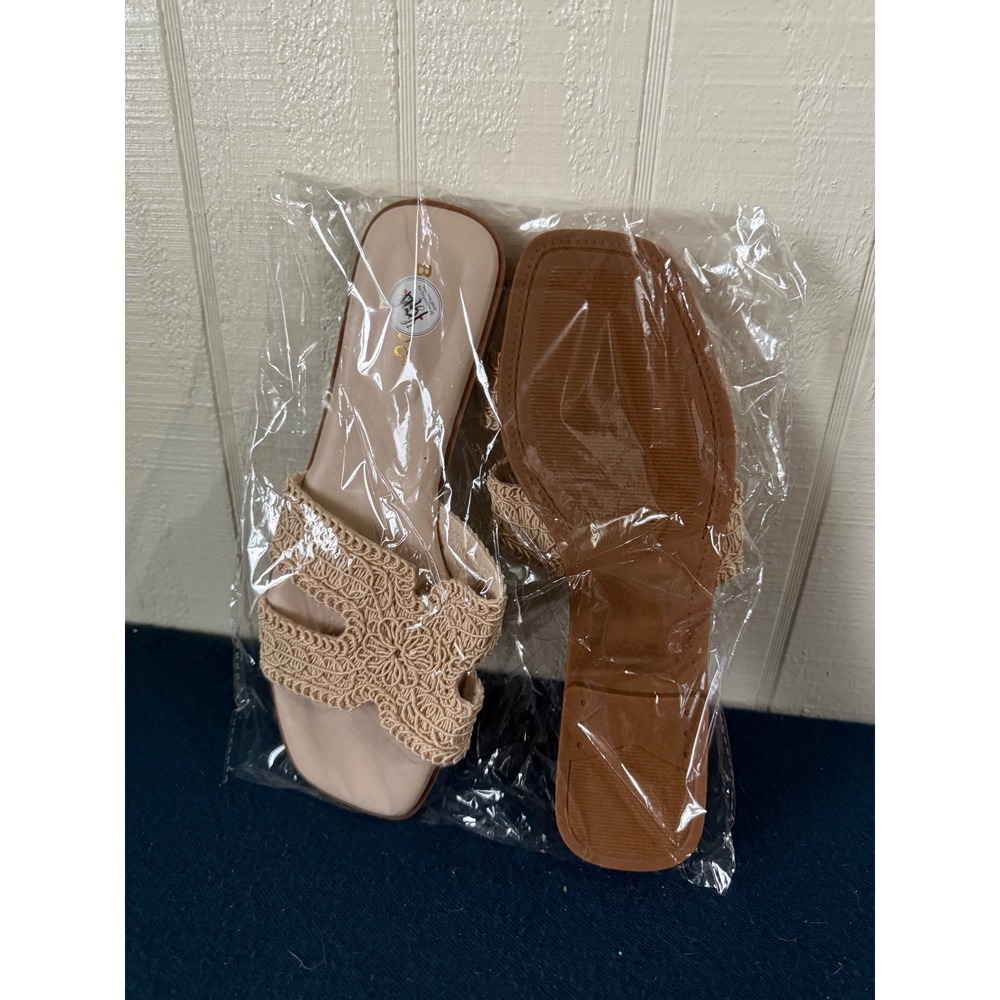 Bamboo VIEW-06 Women Beige Woven Crochet Square Toe Flat Slide Sandals Size 10M